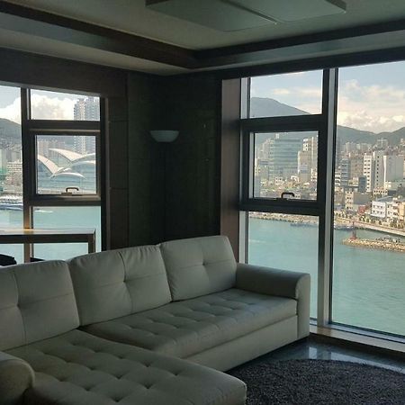 Albergue Aj House Ciudad Metropolitana de Ciudad Metropolitana de Busan Exterior foto