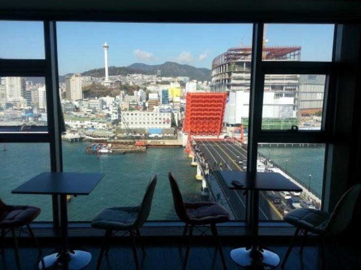 Albergue Aj House Ciudad Metropolitana de Ciudad Metropolitana de Busan Exterior foto